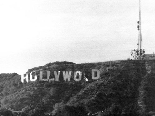 Hollywood sign disrepair