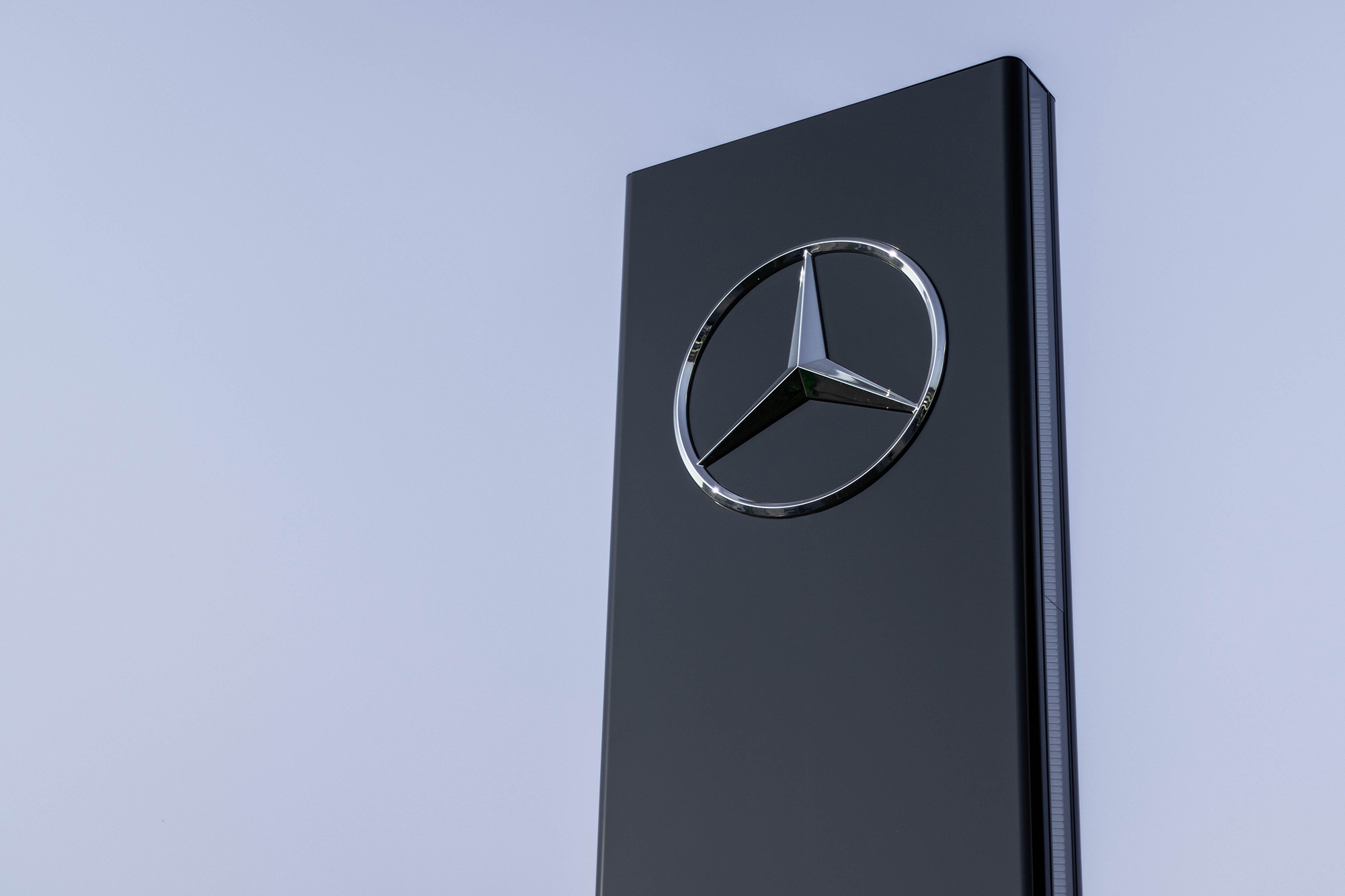 Mercedes Benz 2 Logo Vector SVG Icon - SVG Repo